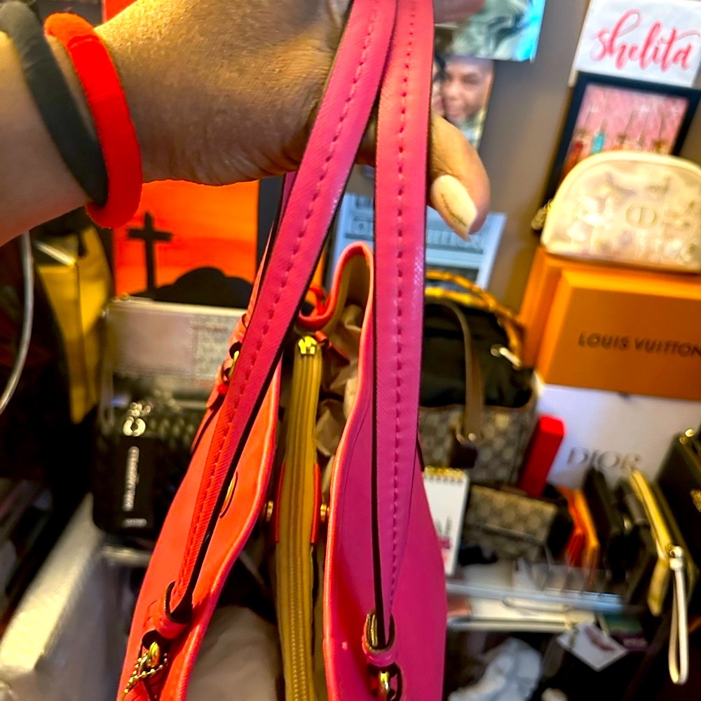 🥰🥰Coach Peyton Pink Saffiano Leather Large Drawstring Tote Carryall - Picture 6 of 14